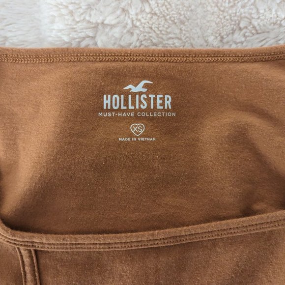 Hollister Bell Sleeve Cropped Long Sleeve Top - BNWOT - Picture 3 of 3